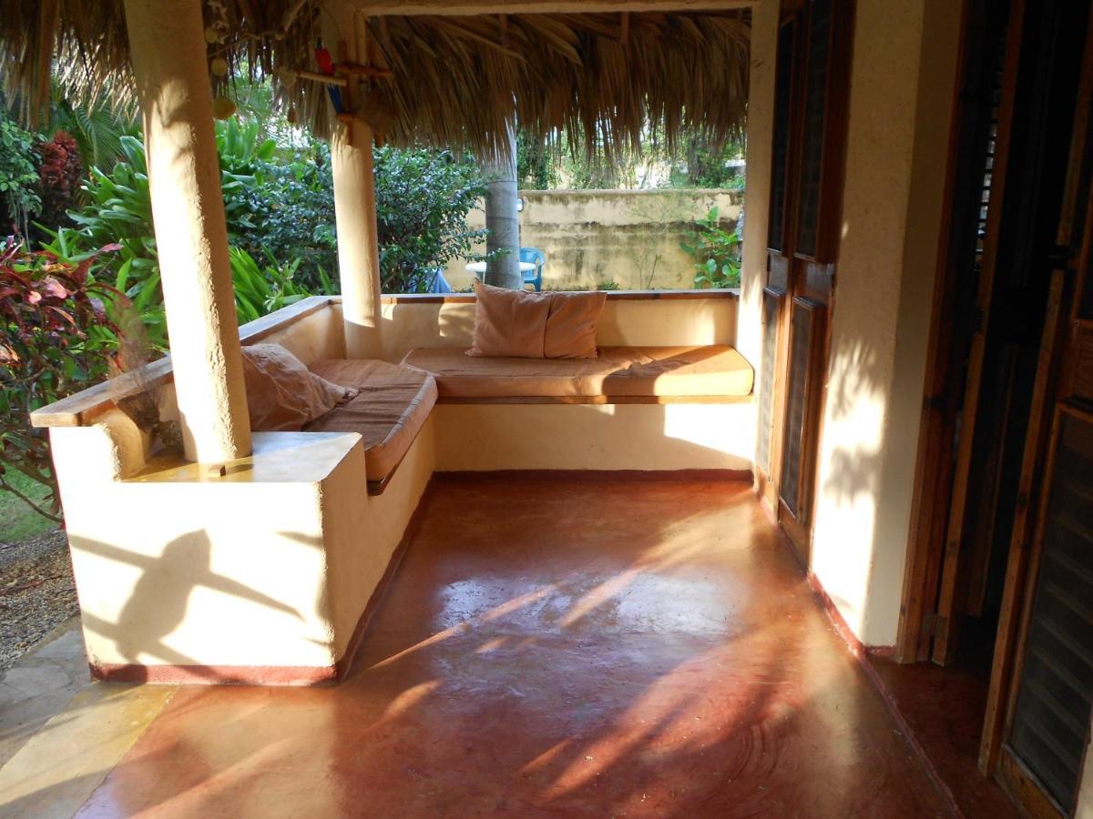 Palm-Covered House In The Tropical -Casa Oli 拉斯加勒拉斯 外观 照片