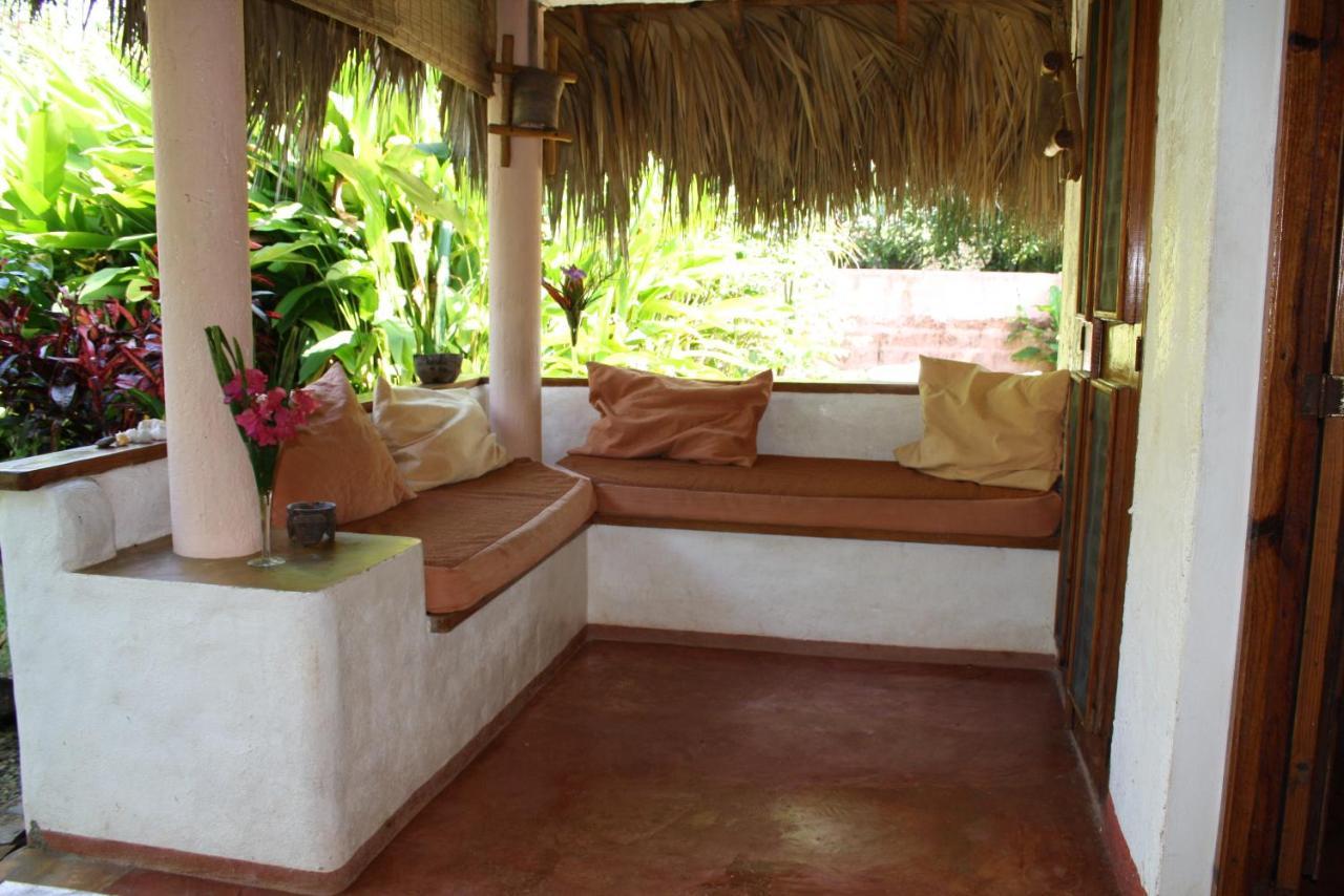 Palm-Covered House In The Tropical -Casa Oli 拉斯加勒拉斯 外观 照片